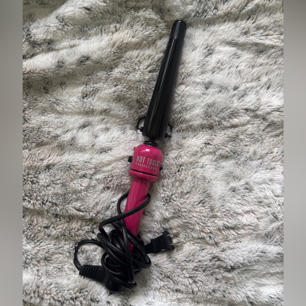 HOT TOOLS tapered curling wand